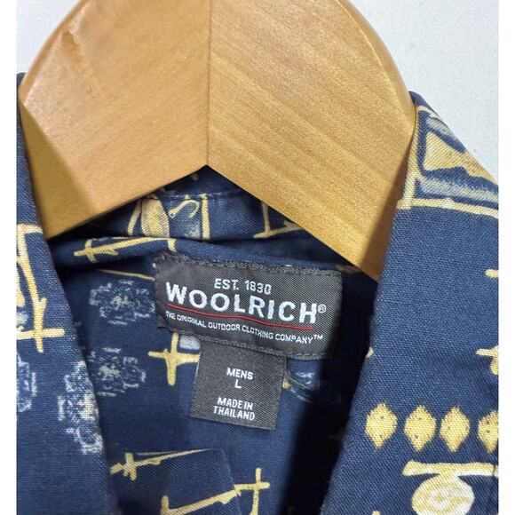Woolrich Shirt Mens large Blue Fishing All Over Print short sleeve - Picture 2 of 10